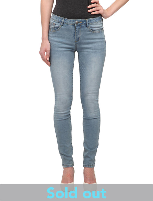 Camellia (Light Blue Skinny Jeans)